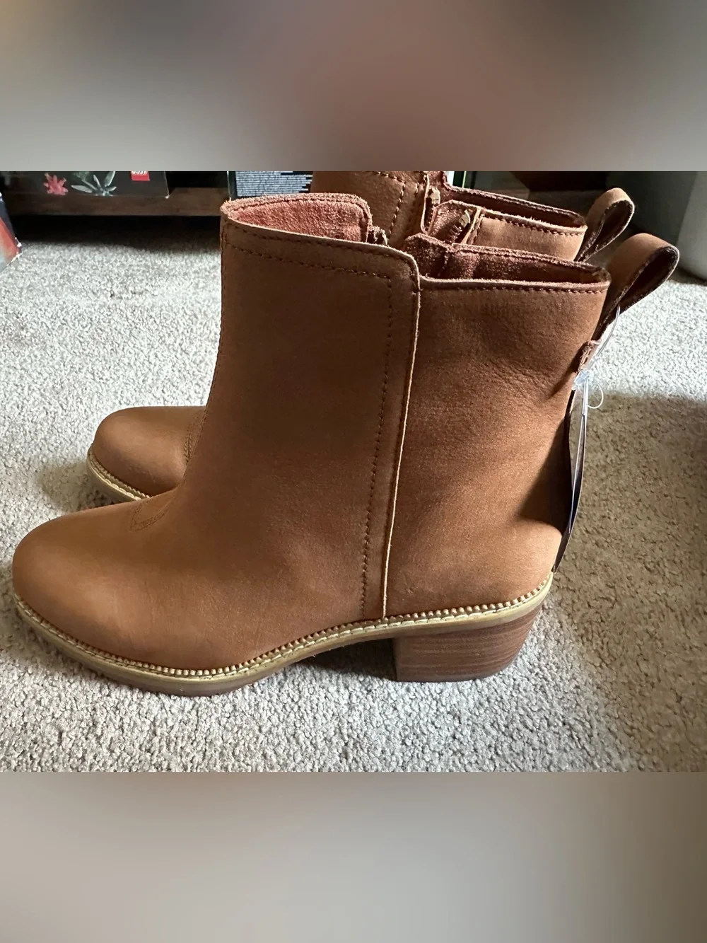 NWT TOMS Women’s Marina Boots - Tan Smooth Waxy Leather - Size 8